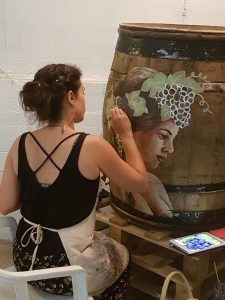 Festival Fine en Bulles exposition d'art et dégustation de champagnes chez les vignerons de Crouttes sur Marne